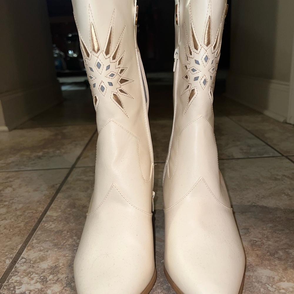 Cato Cream Heeled Boots with Cutout Details